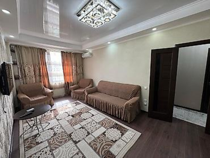 2 комнаты, 53 м², Элитка, 7 этаж, Старый ремонт Бишкек - изображение 5