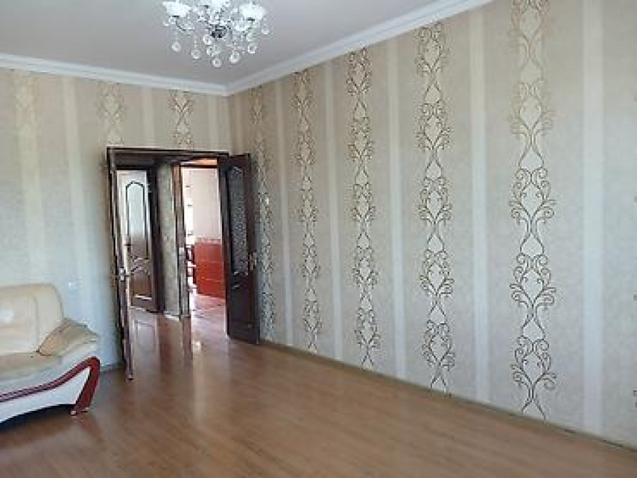 2 комнаты, 53 м², 105 серия, 3 этаж, Старый ремонт Бишкек - изображение 11