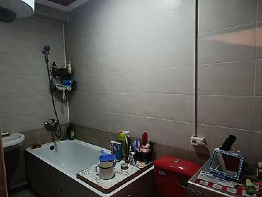 2 комнаты, 54 м², 105 серия, 1 этаж, Косметический ремонт Бишкек - изображение 2