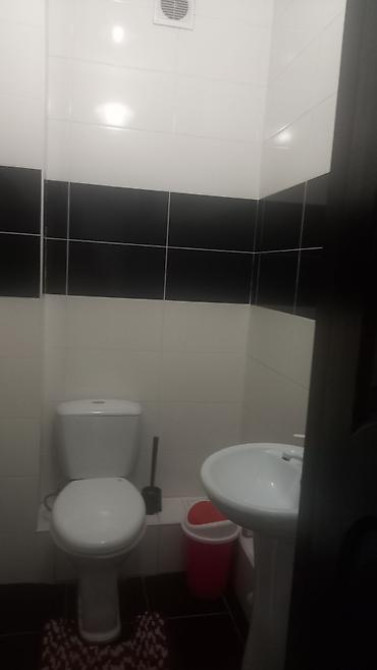 1 комната, 50 м², 2 этаж, Косметический ремонт Бишкек - изображение 2