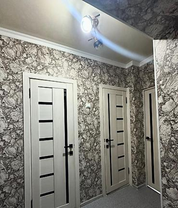 2 комнаты, 50 м², Хрущевка, 1 этаж, Косметический ремонт Бишкек - изображение 4