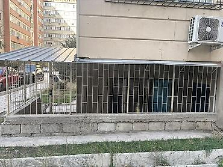 2 комнаты, 53 м², 106 серия, Цокольный этаж этаж, Косметический ремонт Бишкек - изображение 2