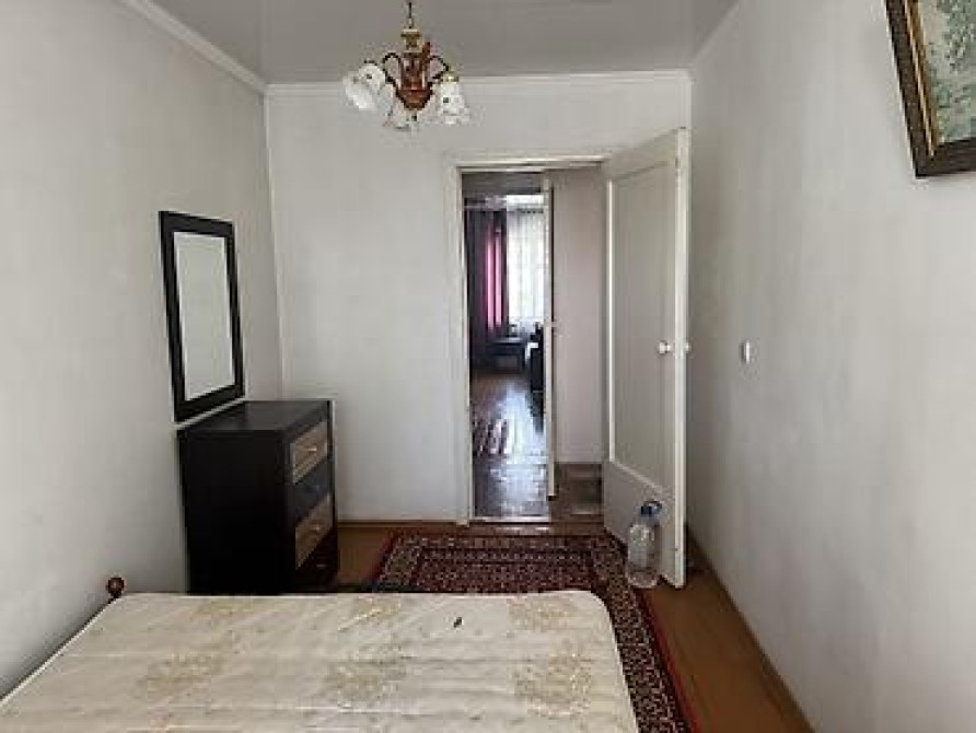 3 комнаты, 55 м², Индивидуалка, 2 этаж, Косметический ремонт Бишкек - изображение 6