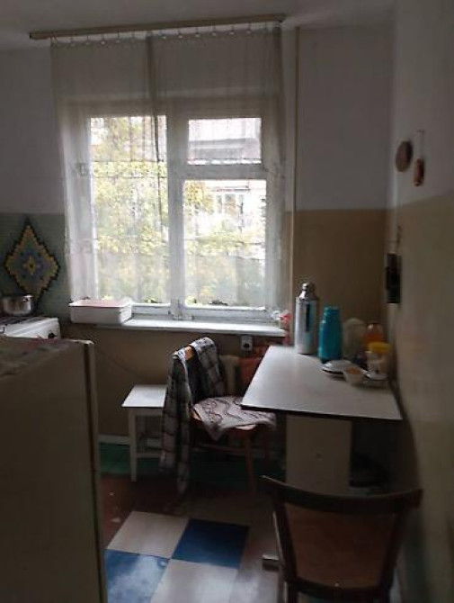 2 комнаты, 52 м², 104 серия, 2 этаж, Старый ремонт Бишкек - изображение 2