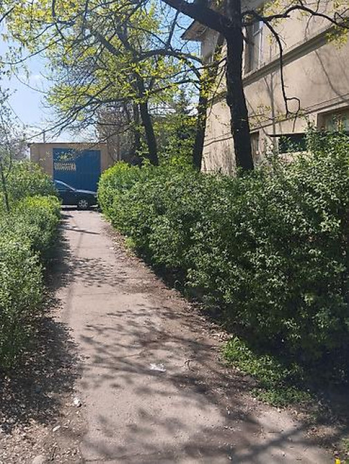 2 комнаты, 50 м², Индивидуалка, 1 этаж, Косметический ремонт Бишкек - изображение 8