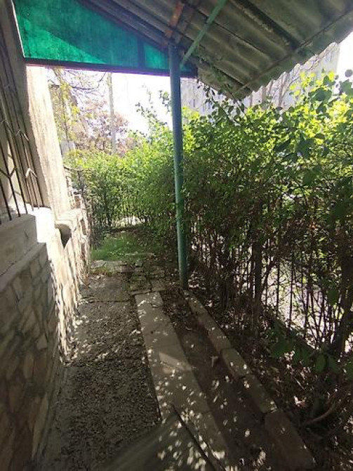 2 комнаты, 50 м², Индивидуалка, 1 этаж, Косметический ремонт Бишкек - изображение 10