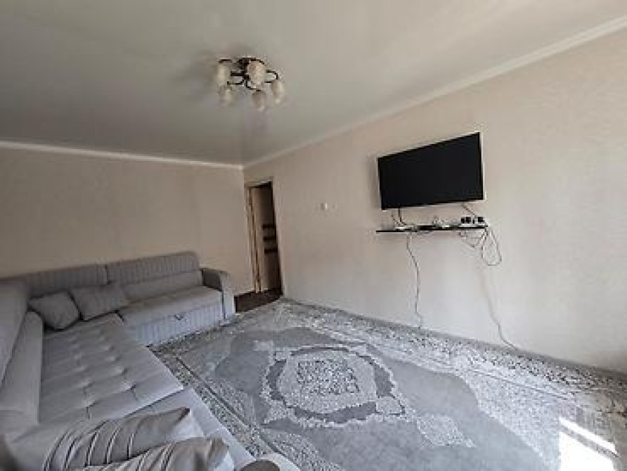 2 комнаты, 43 м², 104 серия, 1 этаж, Косметический ремонт Бишкек - изображение 3