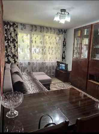 2 комнаты, 43 м², 104 серия, 1 этаж, Старый ремонт Бишкек
