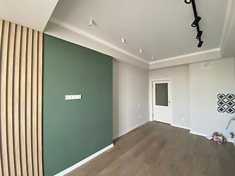2 комнаты, 65 м², Элитка, 10 этаж, Дизайнерский ремонт Бишкек - изображение 2