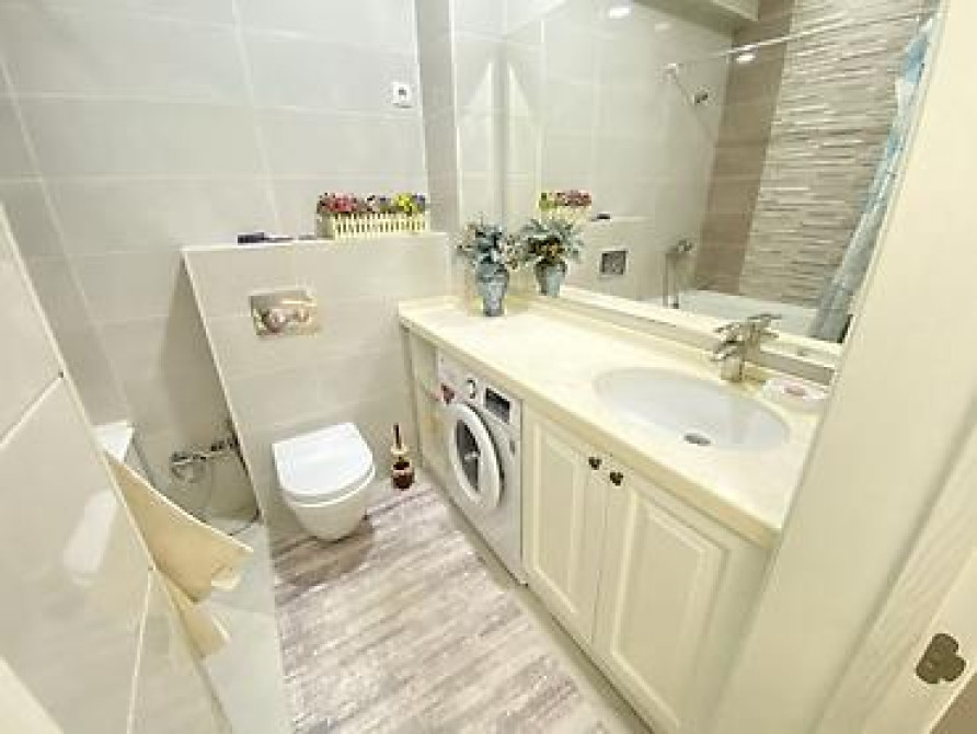 3 комнаты, 110 м², Элитка, 3 этаж, Дизайнерский ремонт Бишкек - изображение 16
