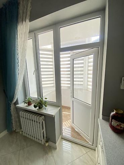 3 комнаты, 110 м², Элитка, 3 этаж, Дизайнерский ремонт Бишкек - изображение 9