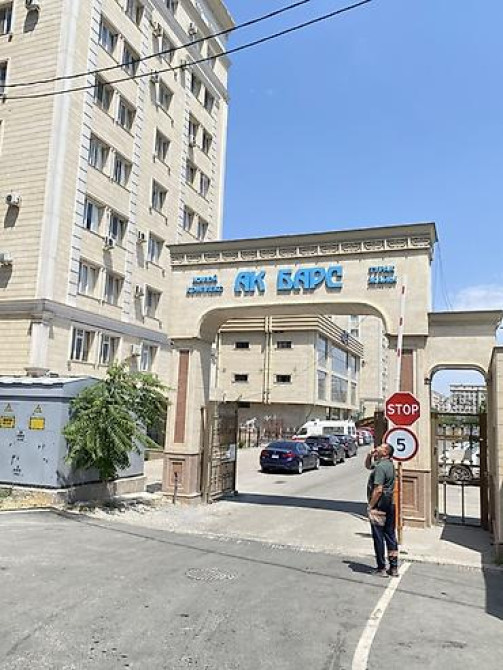 3 комнаты, 110 м², Элитка, 3 этаж, Дизайнерский ремонт Бишкек - изображение 1