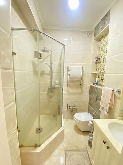 3 комнаты, 110 м², Элитка, 3 этаж, Дизайнерский ремонт Бишкек - изображение 19