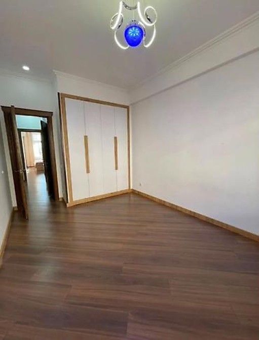 3 комнаты, 122 м², Элитка, 9 этаж, Свежий ремонт Бишкек - изображение 11