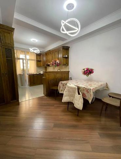 3 комнаты, 122 м², Элитка, 9 этаж, Свежий ремонт Бишкек - изображение 4