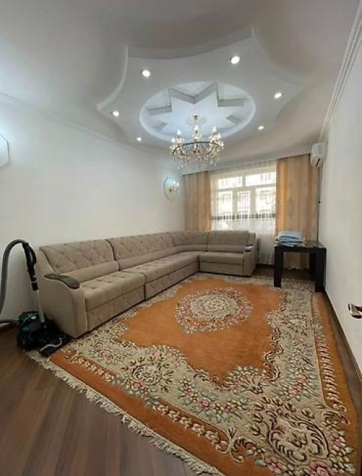 3 комнаты, 122 м², Элитка, 9 этаж, Свежий ремонт Бишкек - изображение 1