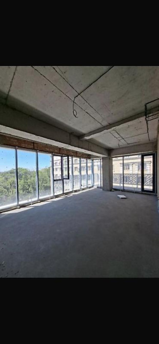 3 комнаты, 93 м², 7 этаж, ПСО (под самоотделку) Бишкек - изображение 2