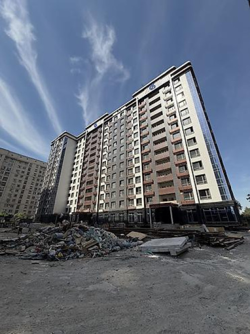 3 комнаты, 94 м², Элитка, 3 этаж, ПСО (под самоотделку) Бишкек - изображение 1