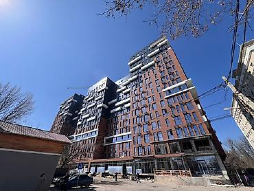 3 комнаты, 129 м², Элитка, 5 этаж, Евроремонт Бишкек - изображение 4