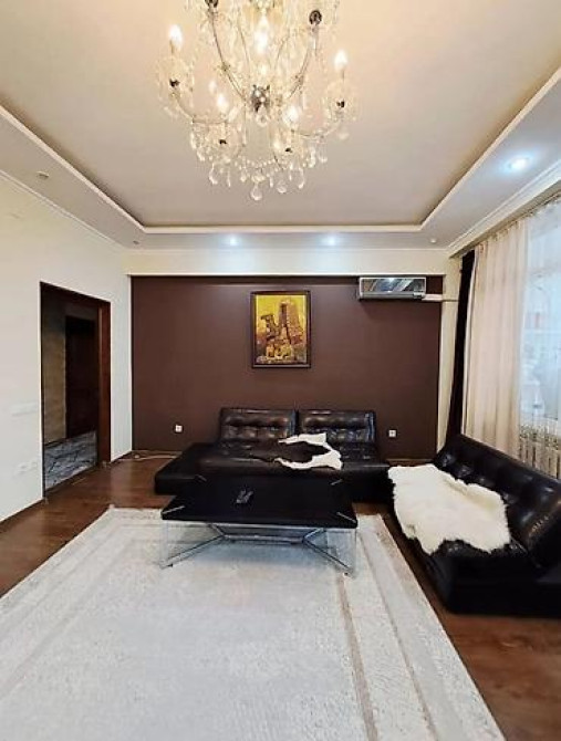 3 комнаты, 118 м², Элитка, 3 этаж, Евроремонт Бишкек - изображение 4