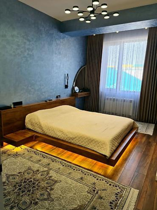 3 комнаты, 88 м², Элитка, 5 этаж, Дизайнерский ремонт Бишкек - изображение 3