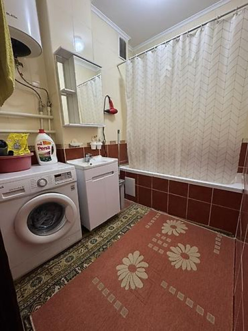 3 комнаты, 104 м², 106 серия улучшенная, 1 этаж Bishkek - photo 8