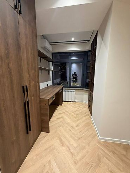 3 комнаты, 65 м², 3 этаж, Дизайнерский ремонт Бишкек - изображение 10