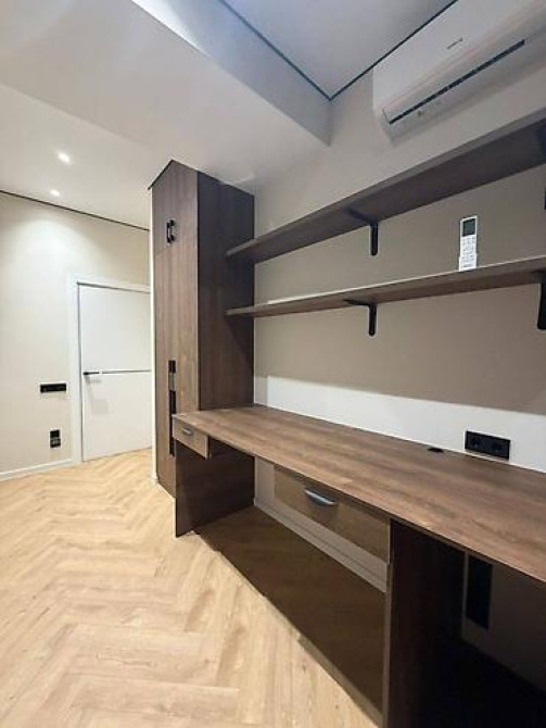 3 комнаты, 65 м², 3 этаж, Дизайнерский ремонт Бишкек - изображение 9