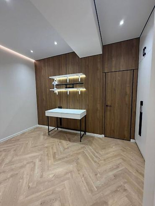 3 комнаты, 65 м², 3 этаж, Дизайнерский ремонт Бишкек - изображение 8