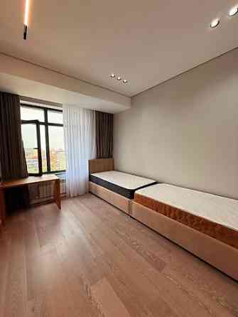 3 комнаты, 80 м², Элитка, 12 этаж, Дизайнерский ремонт Бишкек