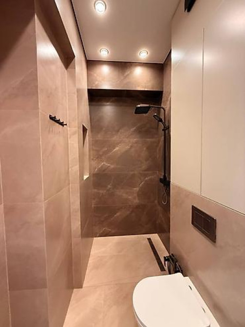 3 комнаты, 80 м², Элитка, 12 этаж, Дизайнерский ремонт Бишкек - изображение 10