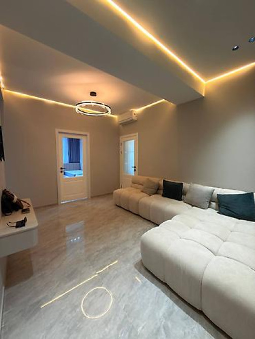 3 комнаты, 80 м², Элитка, 12 этаж, Дизайнерский ремонт Бишкек - изображение 17