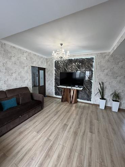 3 комнаты, 88 м², Элитка, 10 этаж, Дизайнерский ремонт Bishkek - photo 2