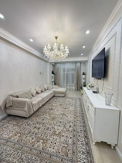 3 комнаты, 118 м², Элитка, 7 этаж Bishkek - photo 2