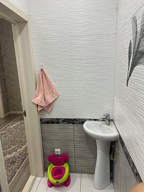 3 комнаты, 110 м², Индивидуалка, 1 этаж, Евроремонт Bishkek - photo 10