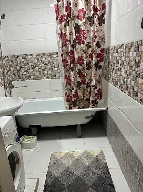 3 комнаты, 110 м², Индивидуалка, 1 этаж, Евроремонт Bishkek - photo 8