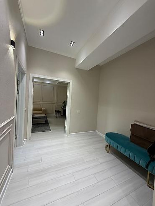 2 комнаты, 78 м², Элитка, 10 этаж, Дизайнерский ремонт Bishkek - photo 5