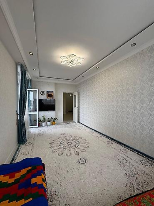 2 комнаты, 73 м², Элитка, 8 этаж, Дизайнерский ремонт Бишкек - изображение 7