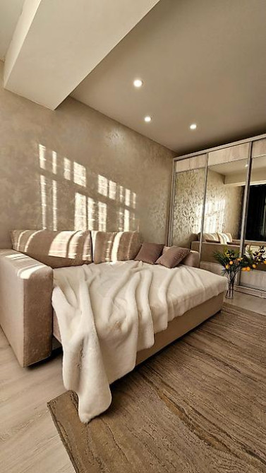 1 комната, 38 м², Элитка, 12 этаж, Дизайнерский ремонт Бишкек - изображение 3