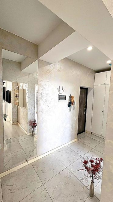 1 комната, 38 м², Элитка, 12 этаж, Дизайнерский ремонт Бишкек - изображение 9