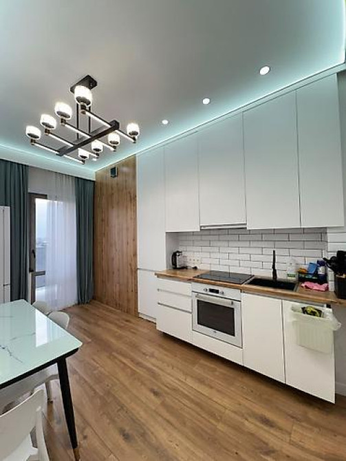3 комнаты, 80 м², Боконбаева/Уметалиева Элитка, 9 этаж, Евроремонт Бишкек - изображение 10