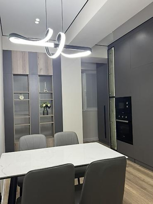 2 комнаты, 75 м², Боконбаева/Уметалиева Элитка, 12 этаж, Евроремонт Бишкек - изображение 5