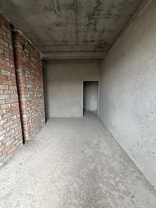 2 комнаты, 82 м², Боконбаева/Уметалиева Элитка, 6 этаж, ПСО (под самоотделку) Бишкек - изображение 4
