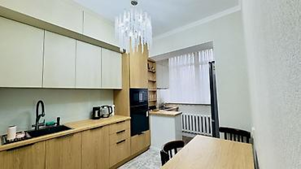 3 комнаты, 70 м², Боконбаева/Уметалиева 105 серия, 2 этаж, Свежий ремонт Бишкек - изображение 3