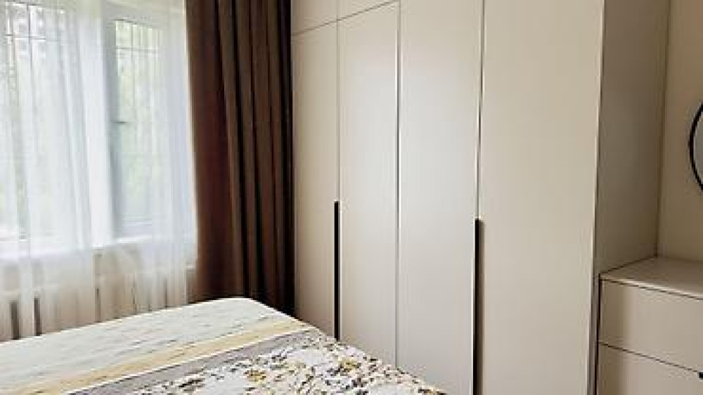 3 комнаты, 70 м², Боконбаева/Уметалиева 105 серия, 2 этаж, Свежий ремонт Бишкек - изображение 5