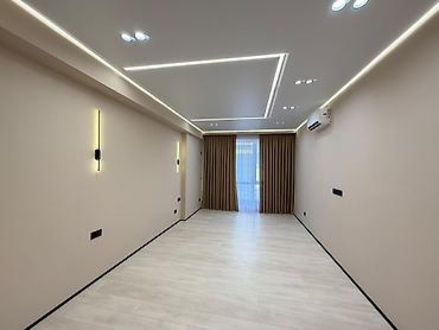 2 комнаты, 85 м², Бишкек Парк ТРЦ Элитка, 13 этаж, Дизайнерский ремонт Бишкек - изображение 1