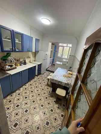 3 комнаты, 78 м², Бишкек Парк ТРЦ Индивидуалка, 2 этаж, Косметический ремонт Бишкек