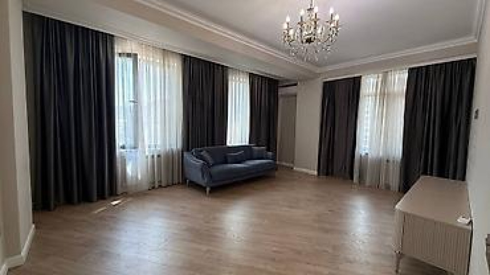 3 комнаты, 103 м², Бишкек Парк ТРЦ Элитка, 5 этаж, Свежий ремонт Бишкек - изображение 5