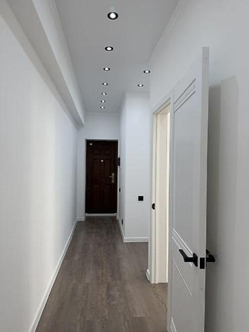 2 комнаты, 50 м², Бишкек Парк ТРЦ Индивидуалка, 4 этаж, Дизайнерский ремонт Бишкек - изображение 6