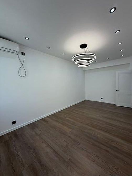 2 комнаты, 46 м², Бишкек Парк ТРЦ Индивидуалка, 4 этаж, Свежий ремонт Бишкек - изображение 1